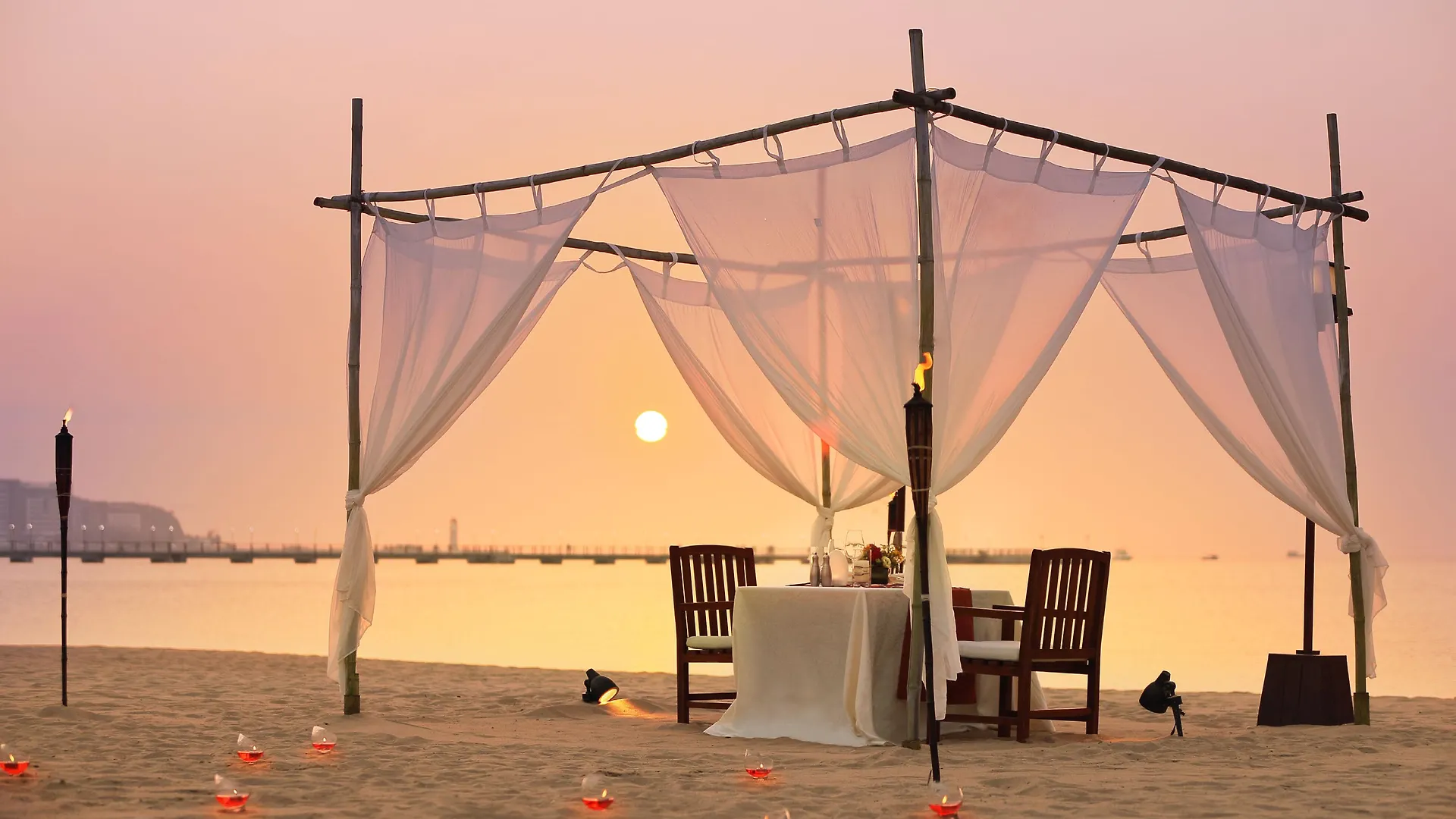 Banyan Tree Sanya - Private Beach 0*,  China